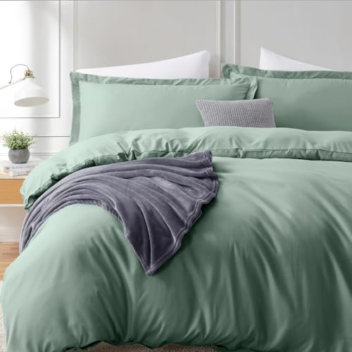 Hearth & Harbor 7 Piece Queen Duvet Cover & Bed Sheet Set, Sage Green | Soft Double Brushed Bedding Set, All Season, Easy Care, Includes Duvet Cover, Fitted Sheet, Flat Sheet, Pillowcases & Shams - color: 13 - Sage Green, size: Queen 7-Piece Set (no comfo