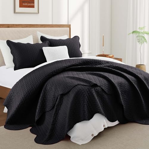 MOONLIGHT20015 California King Quilt Bedding Set Size (118"x106") + 2 Pillow Shams (20" x 36"+ 2") - 3 Pcs All Season Reversible Microfiber Coverlet Embossed Quilt Bedspread (Black) - color: Black, size: California King