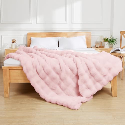 Latepis Faux Fur Twin Blanket Plush Light Pink 60x80 Inch Cute Fluffy Warm Bubble Blankets for Couch Bedroom Soft Blankets for All Seasons Cozy Blanket for Woman Gift, 860gsm - color: Light Pink, size: Twin-60''*80''