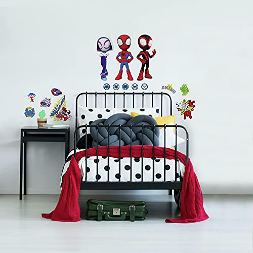 RoomMates RMK4925SCS Spidey and His Amazing Friends Peel and Stick Wall Decals
