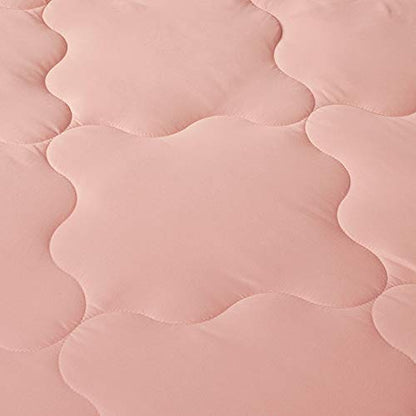 Comfort Spaces Vixie Reversible Comforter Set - Trendy Casual Geometric Quilted Cover, All Season Down Alternative Cozy Bedding, Matching Sham, Coral/Gray, Twin/Twin XL 2 piece | Down Alternative, All Season, Bedding for Bedroom, Geometric Pattern, Revers