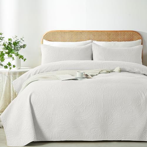 WURUIBO Twin Quilt Set White,Ultrasonic Embossed Bedspread, Lightweight Microfiber Coverlet, Modern Thin Bedding Set for All Season, 2 Piece(1 Quilt,1 Pillow Shams) - color: White, size: Twin(68"x88")