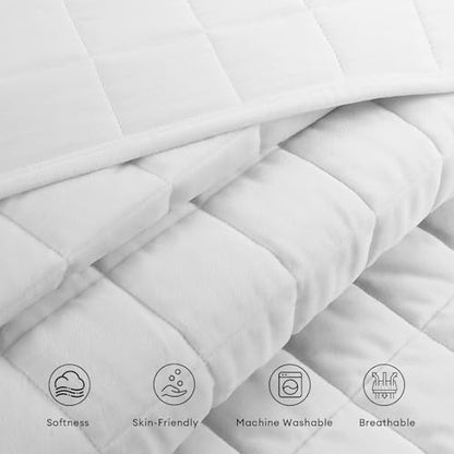 Velvet Quilt Oversized King Size, Luxury Soft Bedding Set, Lightweight Cozy Warm Quilted 3-Piece Velvet Coverlet Bedspread Sets with 2 Pillow Shams for All Season White - color: White, size: Oversized King(120"x120")
