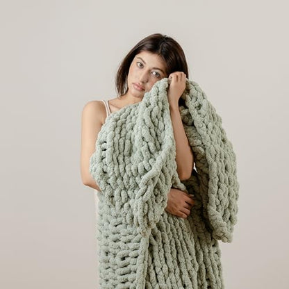 WESHIONGOO Chunky Knit Blanket Throw for Couch Bed 40"×40" Sage Green | 100% Handmade Knit Throw blanket Throw Blanket With Jumbo Chenille Yarn Thick - color: Sage Green, size: 40"x40"(Small Size Throw)