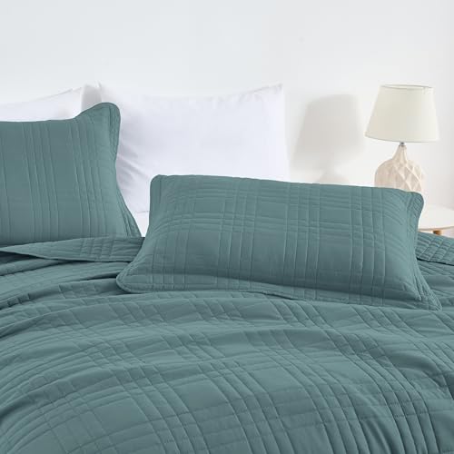 Chezmoi Collection Kingston King Size Bedspread Set, 3-Piece Blue Oversized Quilted Microfiber Lightweight Bedspread Coverlet (118"x106") for All Seasons - color: Blue, size: King