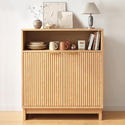 Buffet Cabinet with Storage, 31.5" Wide Kitchen Sideboard Cabinet | Mid Century Modern Wood Fluted Cabinet with Doors& Adjustable Shelves for Entryway Living Room Hallway Coffee Bar Dining Room - color: Natural Oak