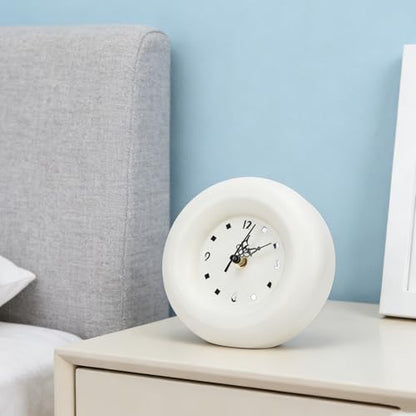 Battery Operated Silent Clock, Modern Minimalist Round Desk Clock with Precise Timekeeping Iron Construction Compact Versatile Design for Living Room Bedroom Shelf Decor S