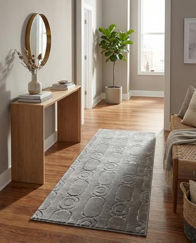 Rugs.com - Vogue Geo Rug – 5 Ft Runner Gray and Silver High-Pile Textured Rug – Modern Geometric Runner for Hallways, Entryways, and Bedside Areas - color: Gray and Silver, size: 2' x 5'1" (Runner)