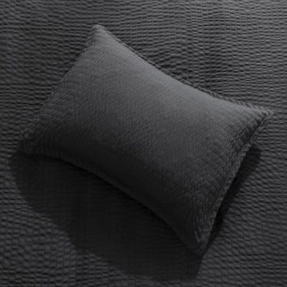 Amazon Basics Duvet Cover Set with Jacquard Geometric Pattern, 2-Piece with 1 Duvet Cover and 1 Pillow Sham, Comforter Not Included, Twin, Black - color: Black, size: Twin