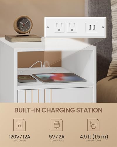 VASAGLE MAEZO Collection - End Table with Charging Station, Narrow Side Table, Nightstand with Tapered Legs, Curved Transitions, for Small Spaces, Bedroom, Cloud White ULET329W101S - color: Cloud White