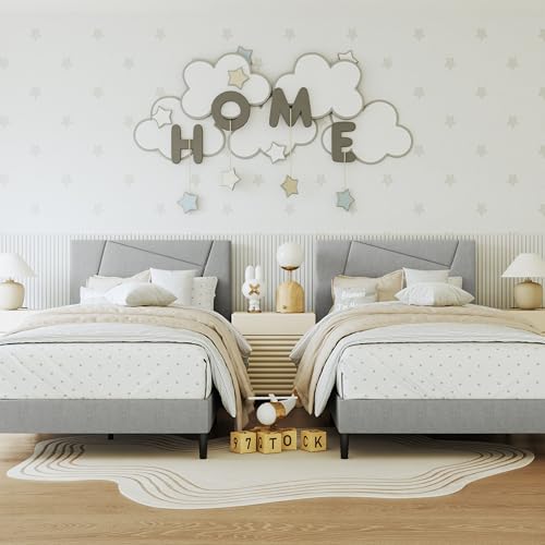 Twin Size Upholstered Bed Frame Frame with Headboard，Velvet Gray | Geometric Head Board Platform Bed, Sturdy Wooden Slats, Noiseless No Box Spring Required, Easy to Assemble - color: Light Gray, size: Twin