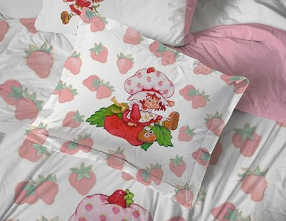 Jay Franco Strawberry Shortcake Twin Comforter Set for Girls, 5 Piece Pink | Bed in a Bag, Sheets Sham Pillowcase, Super Soft All Season Microfiber, Machine Washable Kids Bedding, Officially Licensed