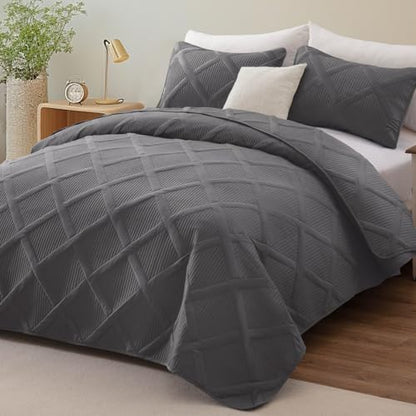 Exclusivo Mezcla Twin Size Quilt Set, Grey | Soft Bedspreads with 1 Pillow Sham, Modern Striped Pattern, Lightweight Bedding Set Coverlets for All Seasons, 68x88 Inch - color: Grey, size: Twin (68"x88")