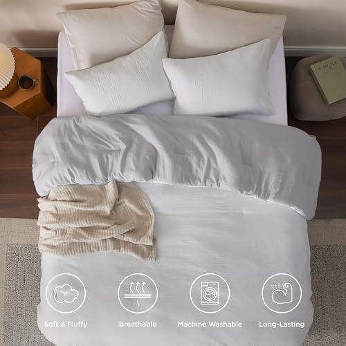 Bedsure Queen Size Comforter Set, Reversible White Soft Prewashed Bedding for All Seasons, 3 Pieces Warm Down Alternative Bed Set, 1 Lightweight Comforter (90"x90") and 2 Pillowcases (20"x26")