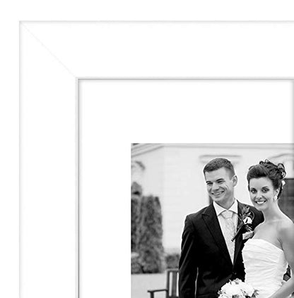 Americanflat Set of 7 Picture Frames with Shatter-Resistant Glass - Gallery Wall Frame Set with One 11x14, Two 8x10 and Four 5x7 Frames - Signature Collection - White - color: White, style: 7 Pack