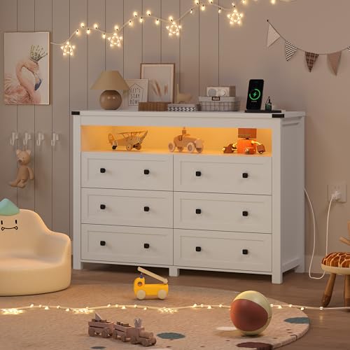 White Dresser 6 Drawer Dressers for Bedroom with LED Lights, Charging Station, Wood Chest of Drawers with Metal Handles, Modern TV Stand Storage Cabinet for Living Room, Hallway, Entryway - color: White, style: LED 6 Drawers