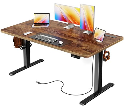 Huuger 전원 콘센트 및 USB-C 포트가 있는 전기 스탠딩 데스크, 139.9 x 61cm(55 x 24인치) 높이 조절 가능한 책상, 홈 오피스, 컴퓨터 및 게이밍 책상용 앉은 스탠드 데스크, 4개의 프리셋, 러스틱 브라운 - color: 러스틱 브라운., size: 55.1 x 23.6 inch