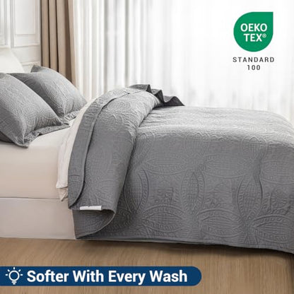 SheRest Queen Quilt Bedding Set - Gray Soft Breathable Bed Quilts, Modern Style Embossed Bedspreads, Lightweight Microfiber Reversible Coverlet for All Seasons-3 Pieces (1 Quilt,2 Pillow Shams) - color: Gray, size: Queen (90" x 96")