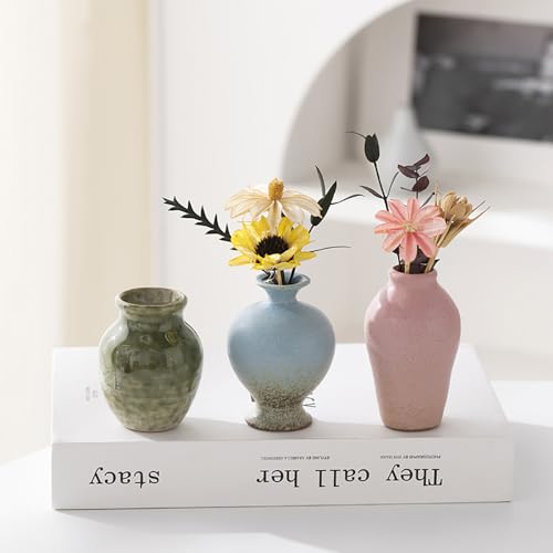 Ceramic Bud Vase Set of 5, Gradient Glaze Mini Small Vases | Ideal for living room, dining table, office desk, bedroom, fireplace mantle decor, or housewarming gift.
