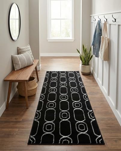 Rugs.com - Vogue Geo Rug – 5 Ft Runner Black and Silver Easy-Clean Stain-Resistant Rug – Modern Geometric Runner for Hallways, Entryways, and Kitchens - color: Black and Silver, size: 2' x 5'1" (Runner)