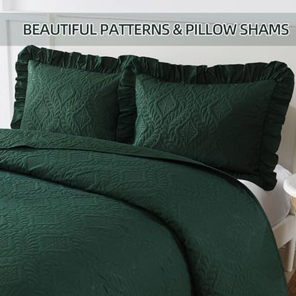 DJY Queen Quilt Set Emerald Green, 3 Pieces Ruffled Bedspreads Quilt | Lightweight Soft Bedding Coverlet for All Seasons, 96''x90'' (Includes 1 Quilt, 2 Pillow Shams) - color: Emerald, size: Queen