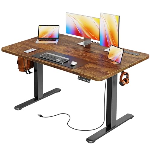 Huuger 전원 콘센트 및 USB-C 포트가 있는 전기 스탠딩 데스크, 119.9 x 61cm(47 x 24인치) 높이 조절 가능한 책상, 홈 오피스, 컴퓨터 및 게이밍 책상용 앉은 스탠드 데스크, 4개의 프리셋, 러스틱 브라운 - color: 러스틱 브라운., size: 47.2 x 23.6 inch