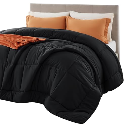 Bedsure Comforter Duvet Insert - Quilted Comforters Queen Size, All Season Duvet, GentleSoft Down Alternative Bedding, with 8 Tabs, Gifts for Women/Men, Black, Queen 88 x 88 Inches - color: Black, size: Queen