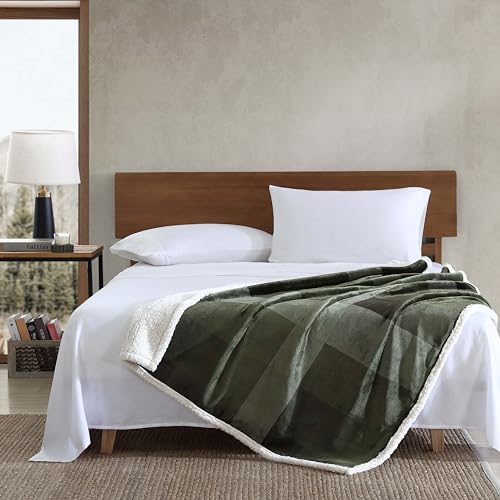 Eddie Bauer - Throw Blanket, Ultra-Soft Plush Blanket with Faux Shearling Popcorn Fleece Reverse, Oversized Bedding for Couch or Bed (Pine Plaid Green, 50" x 60") - color: Pine Plaid, size: 50" x 60"