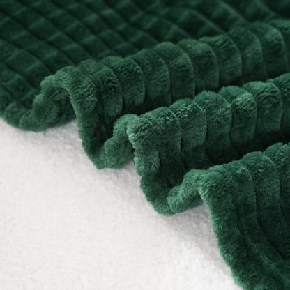 Puncuntex Fleece Throw Blanket Dark Green 50"×70" with Square Grid Design | Super Soft Plush Cozy Flannel Throw Blanket Luxury for Couch Sofa Chair - color: Dark Green, size: 50"×70"