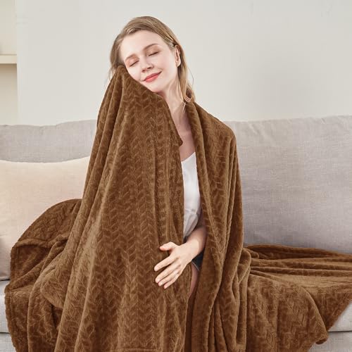 inhand Chocolate Brown Fleece Throw Blanket for Couch, Super Soft Flannel Blanket, Lightweight Fuzzy Blankets Sofa Bed Office, Washable Cozy Plush Fleece Blankets&Throw for All Season(50x60 Inches) - color: Chocolate Brown, size: Throw/Travel-50x60 IN