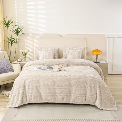 YUSOKI Sherpa Fleece Queen Size Blanket, Linen, 90"x90" | 3D Stylish Design,320GSM, Non-Shedding, Lightweight for All Season Use, stays fluffy after repeated washes, Perfect Gifts - color: Linen-(without Pillows), size: Queen (90" x 90")