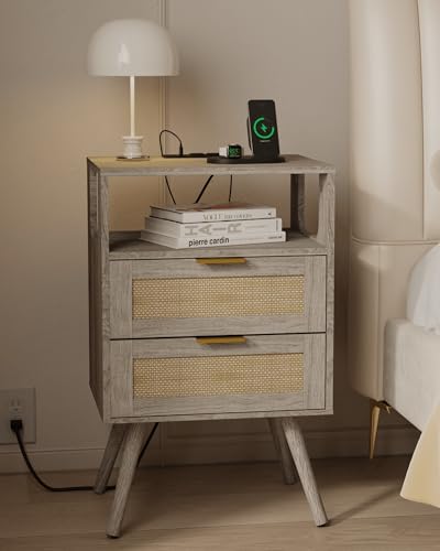Rattan Nightstand with Charging Station,Farmhouse Bedside Table with 2 Storage Drawer and Open Wood Shelf, for Bedroom and Small Spaces,Night Stand with Solid Wood Legs (Grey Oak-Outlet) - color: Grey Oak-outlet