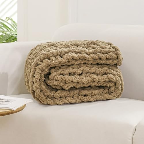 WESHIONGOO Chunky Knit Blanket Throw for Couch Bed 40"×40" Brown | 100% Handmade Knitted Throw Blanket Fluffy Soft Blanket with Jumbo Chenille Yarn Thick - color: Brown, size: 40"x40"(Small Size Throw)