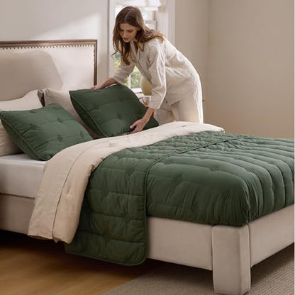 Bedsure Queen Quilt - Prewashed Extra Soft Cotton-Like Polyester Quilts Queen Size, Lightweight Comforter, Includes 1 Quilt 90x96 Inches with 2 Shams, Machine Washable, Dark Green - color: 01 - Olive Green, size: Queen / Full (90" x 96")