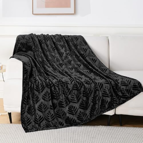 Exclusivo Mezcla Leaves Pattern Blanket Queen Size for Bed, Black | Soft and Cozy Fleece Blanket All Season Use, Lightweight Plush Fuzzy , Home Decor, 90x90 Inches - color: Black, size: Queen(90"x90")