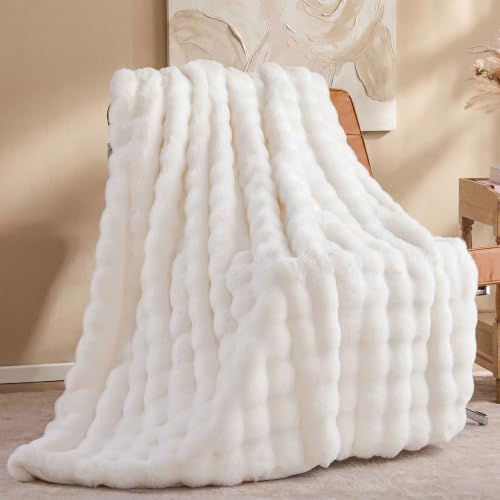 Faux Rabbit Fur Throw for Couch - Cream White Bubble Blanket 50"x60" | Fluffy Plush Fuzzy Throw for Sofa & Bed, Super Soft Cozy Comfrt Blanket, Luxury Aesthetic White Decor Gift for Women - color: Cream, size: Throw(50" x 60")