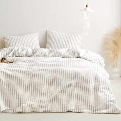 Wake In Cloud - Striped Cotton Duvet Cover Set, Ticking Stripe Vertical Pinstripe Farmhouse, 100% Washed Cotton Textured Bedding Set, 3 Pieces, White, Full Size - color: White, size: Full