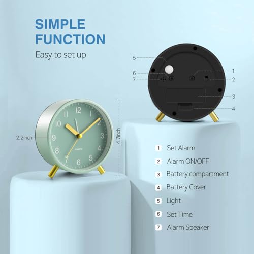 Back to School Silent Analog Quartz Alarm Clock for Kids Bedroom,Night Light, Battery Operated, Fashionable Round Metal - color: Green