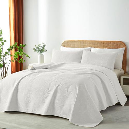 WURUIBO Twin Quilt Set White,Ultrasonic Embossed Bedspread, Lightweight Microfiber Coverlet, Modern Thin Bedding Set for All Season, 2 Piece(1 Quilt,1 Pillow Shams) - color: White, size: Twin(68"x88")