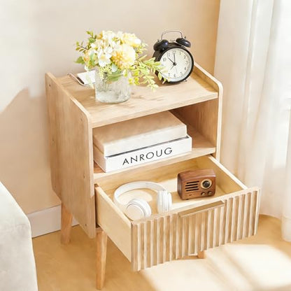 MAHANCRIS Natural Nightstand with Charging Station, Modern Bedside Table with Drawer and Storage Shelf, End Side Table with Solid Wood Legs, Night Stand, Living Room, Bedroom, Small Space, ETNA61E01 - color: Natural