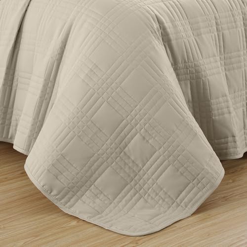 Chezmoi Collection Kingston Queen Size Bedspread Set, 3-Piece Khaki Oversized Quilted Microfiber Lightweight Bedspread Coverlet (100"x106") for All Seasons - color: Khaki, size: Queen