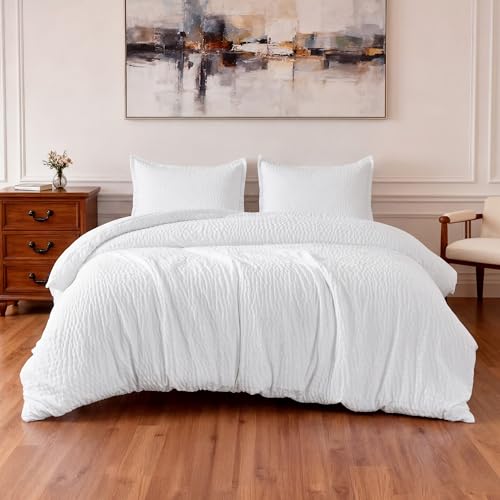 Amazon Basics Duvet Cover Set with Jacquard Geometric Pattern, 3-Piece with 1 Duvet Cover and 2 Pillow Shams, Comforter Not Included, Queen, White - color: White, size: Queen
