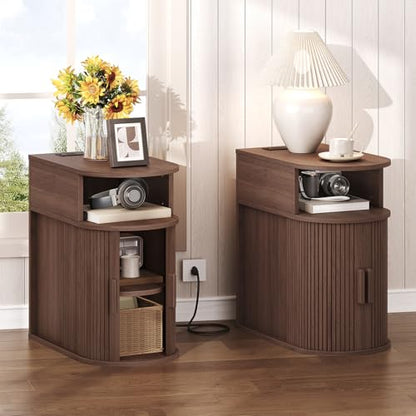 Narrow End Table with Charging Station, Fluted Sofa Side Table with Sliding Curved Door and Storage Shelf, Mid-Century Bedside Table, Modern Nightstand for Living Room, Bedroom, Walnut - color: Walnut