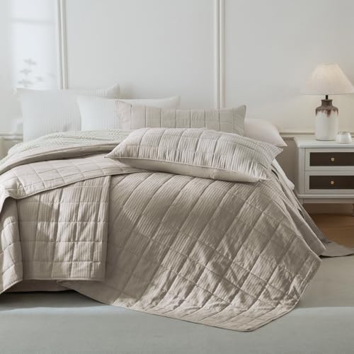Oversized King Quilt Bedding Set(Dark Khaki, 128"x120"), Luxury Waffle Weave Throw Quilt, Soft Lightweight Bedspread, Oversized King Coverlet with Pillow Shams, 3 PCS - color: Dark Khaki, size: Oversized King Plus（128"x120"）
