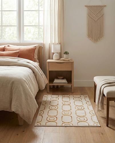 Rugs.com Vogue Geo Collection Rug – 2x3 White Medium-Pile Rug Perfect for Entryways, Kitchens, Breakfast Nooks, Accent Pieces - color: White and Gold, size: 2' x 3' Rectangular