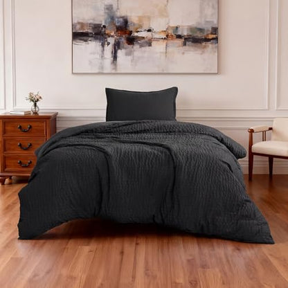 Amazon Basics Duvet Cover Set with Jacquard Geometric Pattern, 2-Piece with 1 Duvet Cover and 1 Pillow Sham, Comforter Not Included, Twin, Black - color: Black, size: Twin