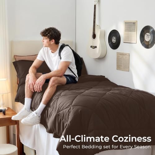 5-Piece Twin Comforter Set, Brown | Reversible, All-Season, Soft, 5 Piece Set, All-Season Reversible Bed in a Bag, Flat Sheet, Fitted Sheet, Pillowcases - color: Brown, size: Twin