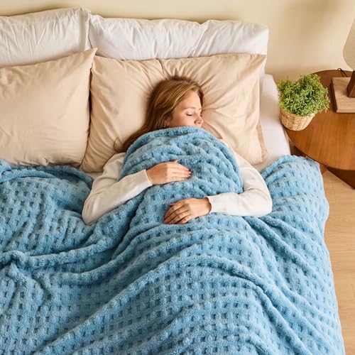 NEWCOSPLAY 3D Waffle Checkered Flannel Queen Blanket, Blue, 90"x90" | Super Soft Cute Lightweight Decorative Premium Silky Fleece Blanket for Couch Sofa Bed, Gift for Women Men, All Season Use - color: Blue, size: Queen(90"x90")