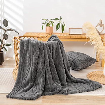 YUSOKI Sherpa Fleece Twin XL Size Blanket, Grey, 65"x90" | 3D Stylish Design,320GSM, Non-Shedding, Lightweight for All Season Use, stays fluffy after repeated washes, Perfect Gifts - color: Grey-(without Pillows), size: Twin XL (65" x 90")