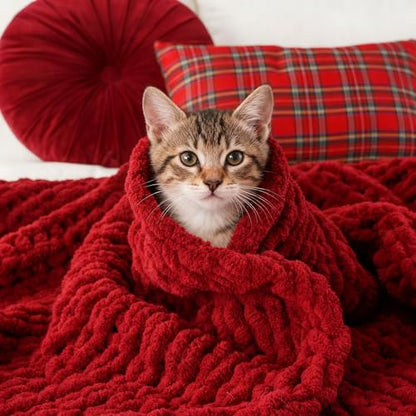 Chunky Knit Throw Blanket for Couch, Christams Red Throw Blanket 50"x60" - color: Red